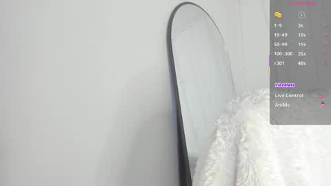 Snapshot of _allisongomez chatting on May 2026 10:59:01 PM _allisongomez online show from May 2026 10:59:01 PM