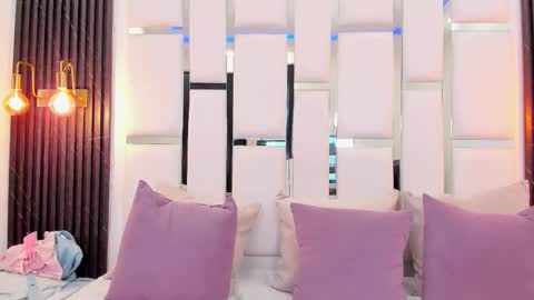 Alma Torres  online show from February 2026 05:00:02 PM