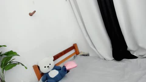 Thea online show from December 2025 08:32:02 AM