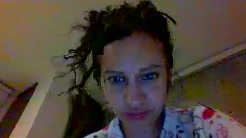 _alyson online show from December 2025 05:59:02 AM