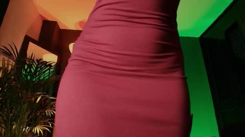 Ana  online show from December 2025 04:03:02 PM