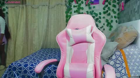 Snapshot of _amy_rojas_ chatting on March 2026 01:22:01 AM ask me online show from March 2026 01:22:01 AM