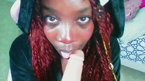 Snapshot of _amy_rojas_ chatting on March 2026 08:19:01 AM ask me online show from March 2026 08:19:01 AM