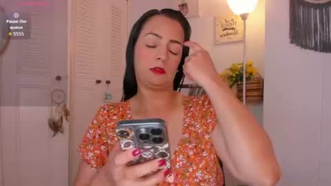 Ana Ruiz online show from June 2026 05:37:01 PM