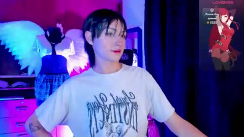 Angell Dustt  online show from June 2026 10:01:02 PM