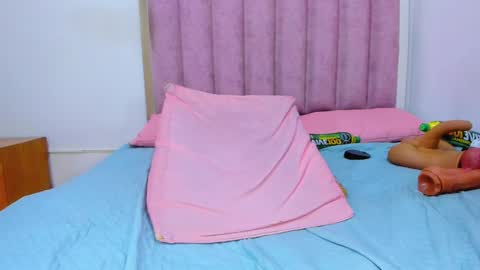 Any online show from February 2025 07:17:02 PM