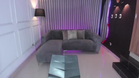 Ana online show from January 2026 07:38:02 PM