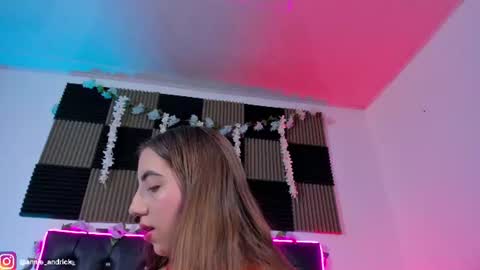 Annie Andrick online show from June 2026 09:22:02 AM