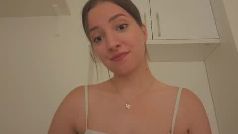 Snapshot of _annieone chatting on September 2025 08:58:02 PM Anna online show from September 2025 08:58:02 PM