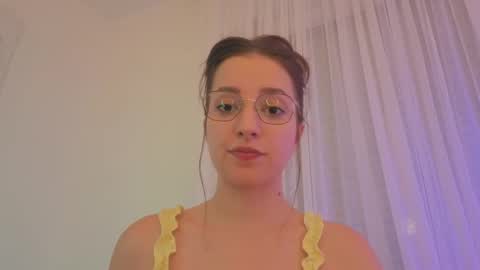 Snapshot of _annieone chatting on November 2025 07:01:02 PM Anna online show from November 2025 07:01:02 PM