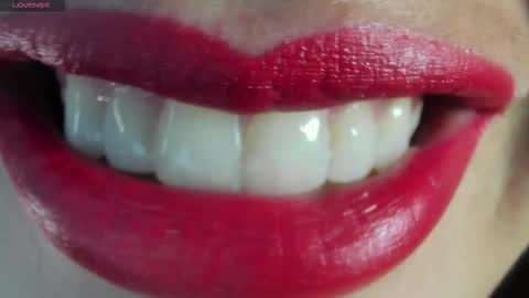 antonia online show from December 2025 01:28:01 PM