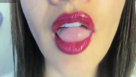 antonia online show from June 2026 10:41:02 PM
