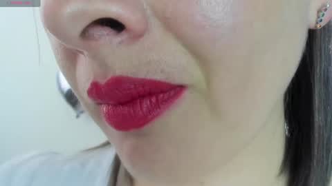 antonia online show from June 2026 05:37:02 PM