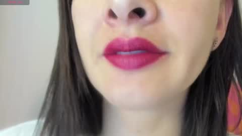 antonia online show from June 2026 09:51:01 AM