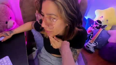 _antonella_dreams online show from June 2026 08:28:01 PM