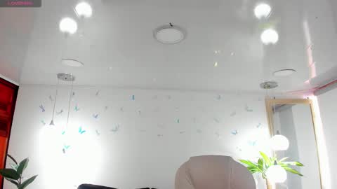 Snapshot of _antonnela_ chatting on February 2026 01:55:01 PM antonnela online show from February 2026 01:55:01 PM