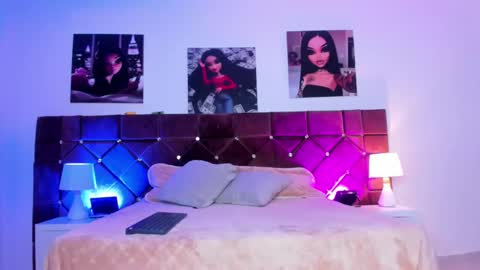 Ariana  online show from February 2025 12:21:02 PM