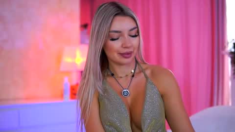 Arielle online show from November 2025 09:36:01 AM