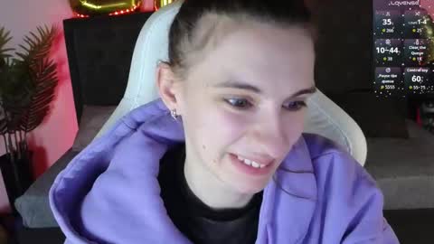 _ash_leyy_ online show from December 2025 01:35:02 AM