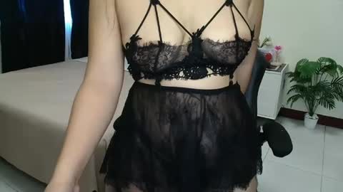 Snapshot of _ashley27 chatting on September 2025 02:55:02 AM Angie online show from September 2025 02:55:02 AM