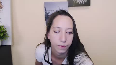 Snapshot of _astraia_ chatting on July 2026 07:21:01 AM _astraia_ online show from July 2026 07:21:01 AM