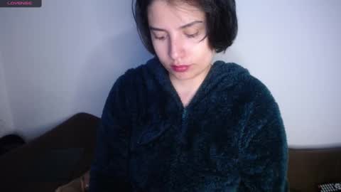 Snapshot of _atenea_golden chatting on December 2024 10:56:01 AM atenea online show from December 2024 10:56:01 AM