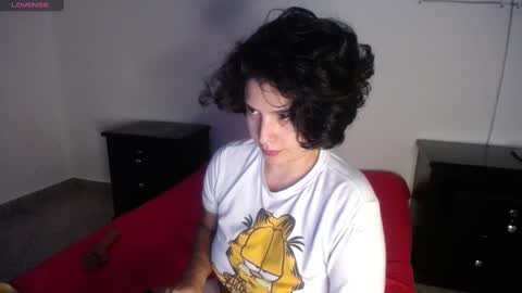 Snapshot of _atenea_golden chatting on December 2024 07:37:02 PM atenea online show from December 2024 07:37:02 PM