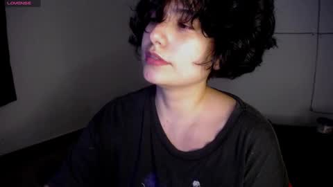 Snapshot of _atenea_golden chatting on December 2024 02:23:02 AM atenea online show from December 2024 02:23:02 AM