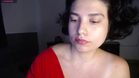 Snapshot of _atenea_golden chatting on December 2024 08:25:02 PM atenea online show from December 2024 08:25:02 PM