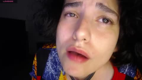 Snapshot of _atenea_golden chatting on January 2025 01:59:01 AM atenea online show from January 2025 01:59:01 AM