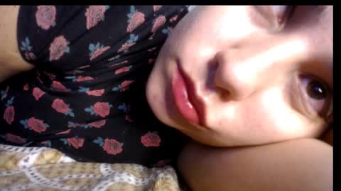 Snapshot of _atenea_golden chatting on February 2025 01:58:01 AM atenea online show from February 2025 01:58:01 AM