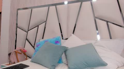 Aura online show from June 2026 03:18:02 AM