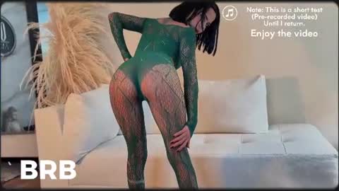 _aurora_collins_ online show from June 2026 06:17:01 PM