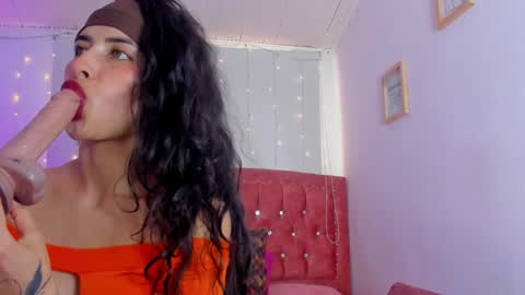 Snapshot of _aurora_moon chatting on December 2024 04:46:02 PM Aurora online show from December 2024 04:46:02 PM