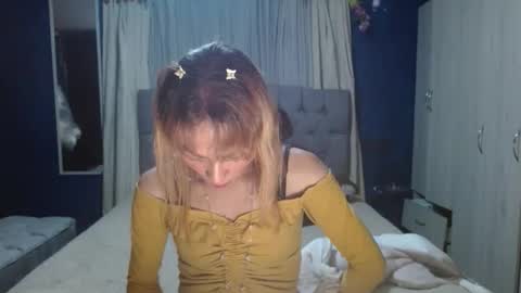 _azalea_65 online show from December 2025 03:13:01 AM