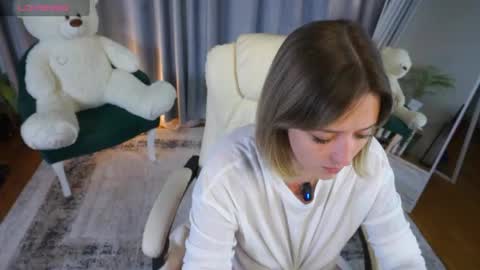 Jess online show from May 2026 04:07:01 AM