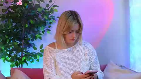 Jess online show from June 2026 03:42:02 AM