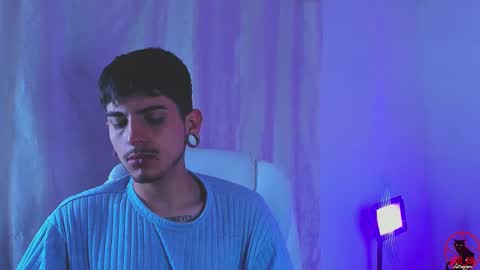 Lunita  online show from February 2026 01:10:01 PM