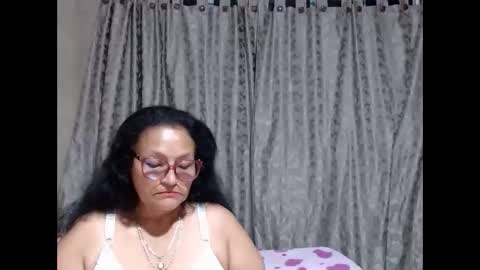 _bellanocturna online show from May 2026 03:57:02 AM