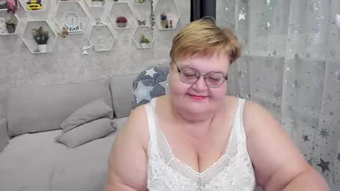 Snapshot of _big_beautiful_love_ chatting on December 2024 08:26:02 PM Louise ONLY IN PVT Masturbation with dildo and cum Naked Show and play with pussy Blow job Hand job ONLY IN PVT online show from December 2024 08:26:02 PM