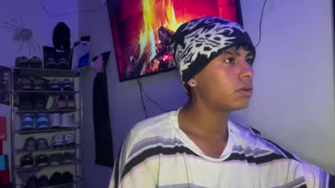 Snapshot of _billowy_ chatting on December 2025 02:07:02 AM _billowy_ online show from December 2025 02:07:02 AM