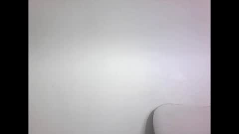 Snapshot of _biscotti_ chatting on December 2025 06:34:02 PM _biscotti_ online show from December 2025 06:34:02 PM