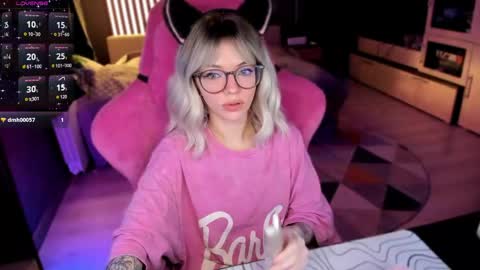 Olivia Subscribe to my Fansly -   online show from April 2026 11:29:01 PM