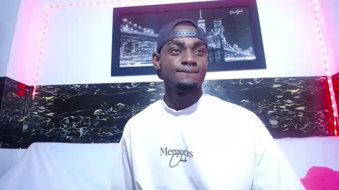 Snapshot of _black_stallion chatting on September 2025 03:06:02 AM Andrew online show from September 2025 03:06:02 AM