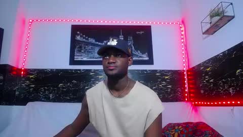 Snapshot of _black_stallion chatting on September 2025 03:19:02 AM Andrew online show from September 2025 03:19:02 AM