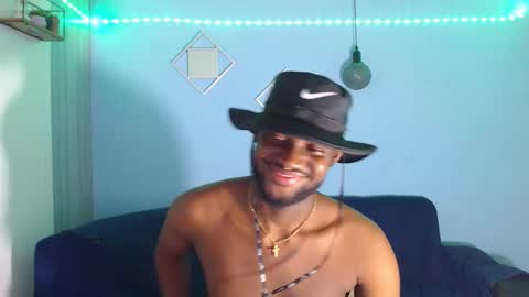 Andrew online show from March 2026 07:33:02 AM