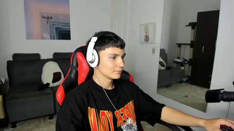 B L A K E online show from December 2024 11:34:02 PM