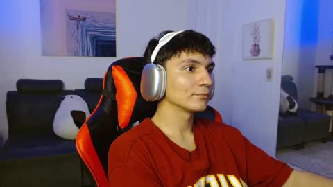 B L A K E online show from February 2025 10:10:02 AM