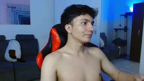 B L A K E online show from February 2025 10:32:01 PM