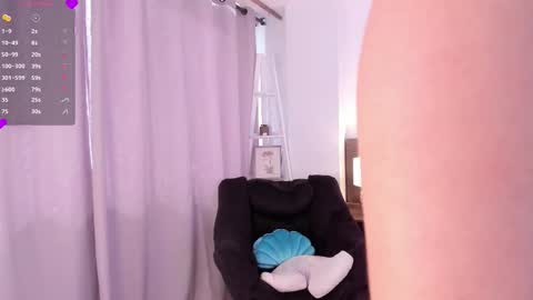 Snapshot of _bleuelune chatting on March 2026 02:10:01 PM Mary online show from March 2026 02:10:01 PM